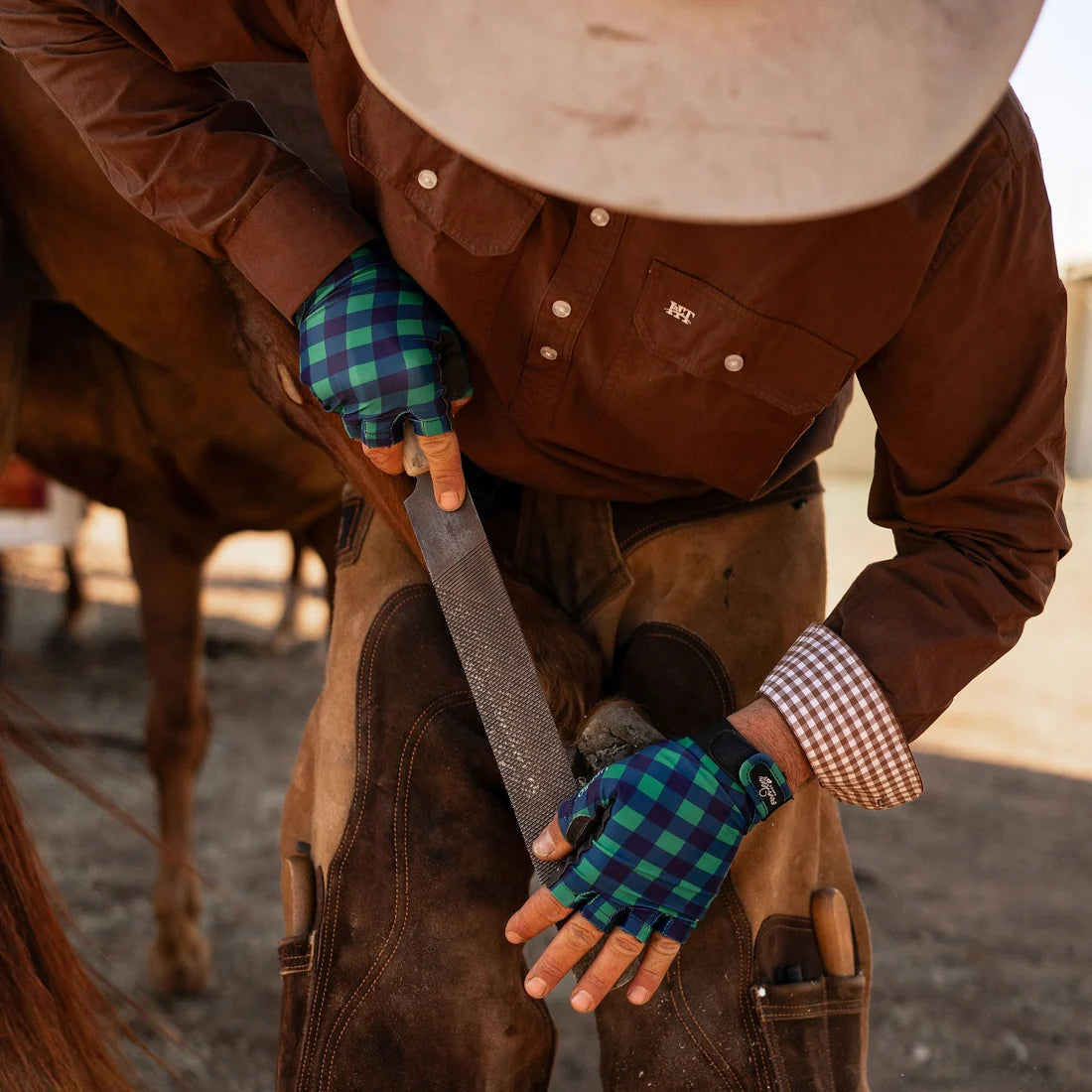 Farm Her Hands UPF50+ Gloves - Emerald Sky | Reinforced Palm Extended Length