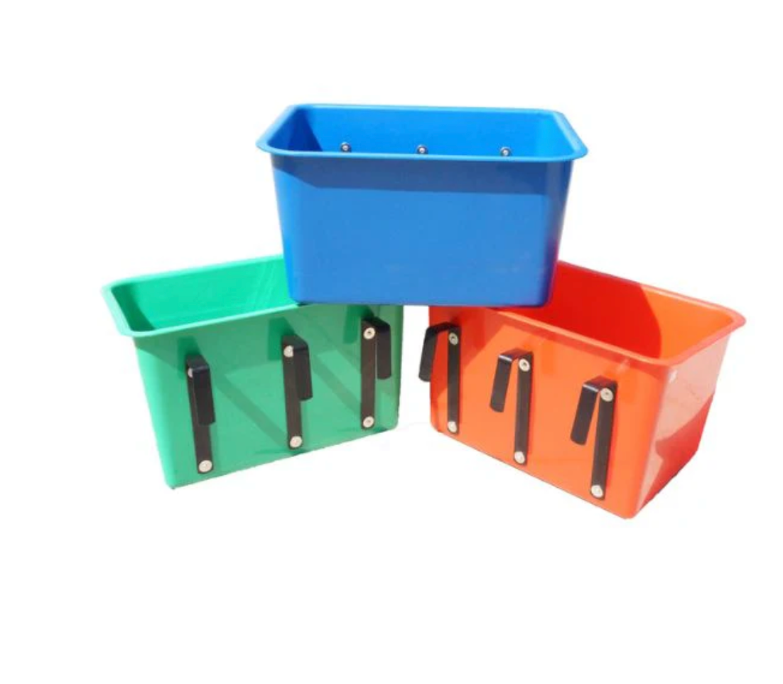 Eureka - Large Square Feed Bin.