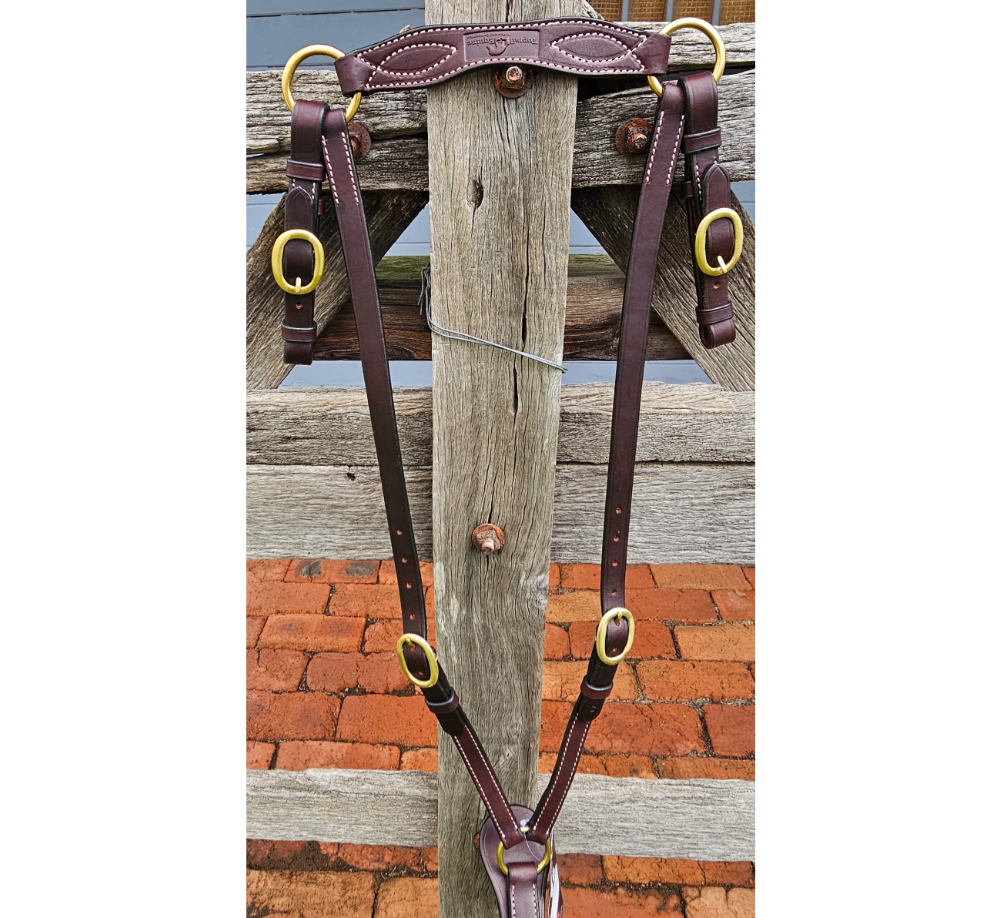Toprail Equine - Traditional Leather Breastplate
