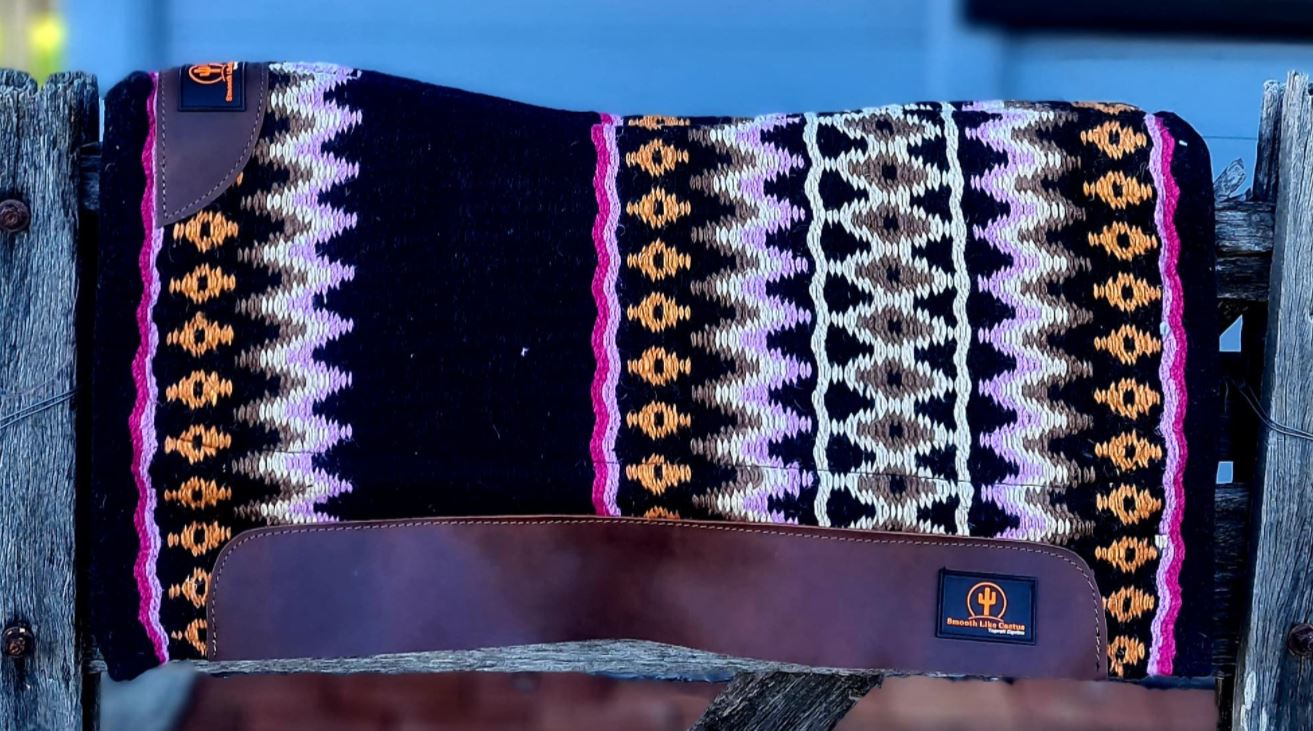WESTERN SHOW CONTOURED