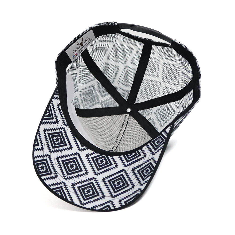 Wild Lace - Black Diamond Cap