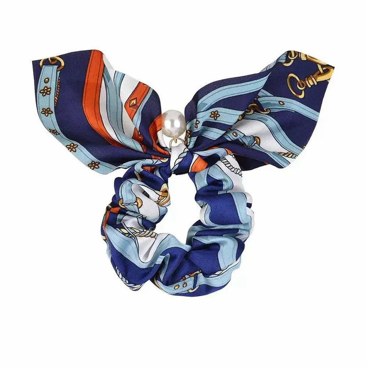 Lily Scrunchie