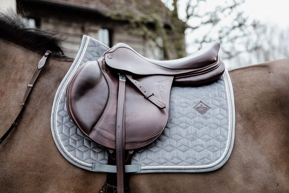 Kentucky Saddlepad Basic Velvet Show Jumping.