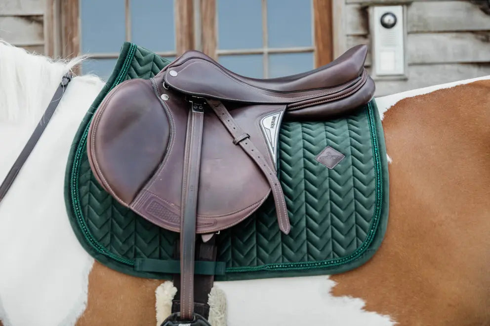 Kentucky Saddlepad Velvet Pearls Show Jumping
