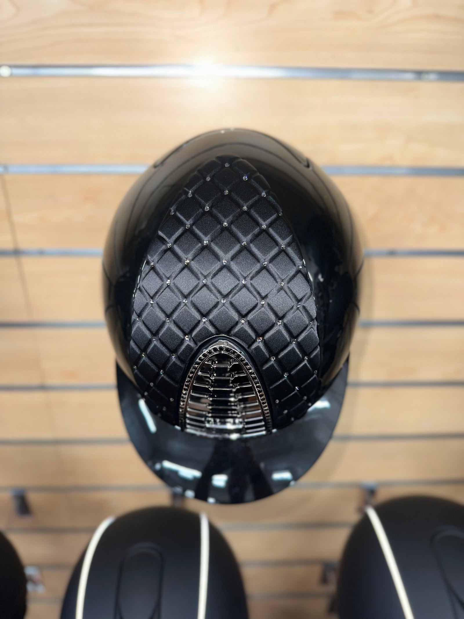 Kep 2.0 Polish Black with Satin Cross Black and Crystal Silvernight finishes