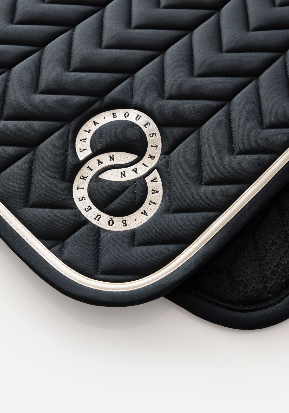 VALA SUPER LUXE DESSAGE SADDLE PAD