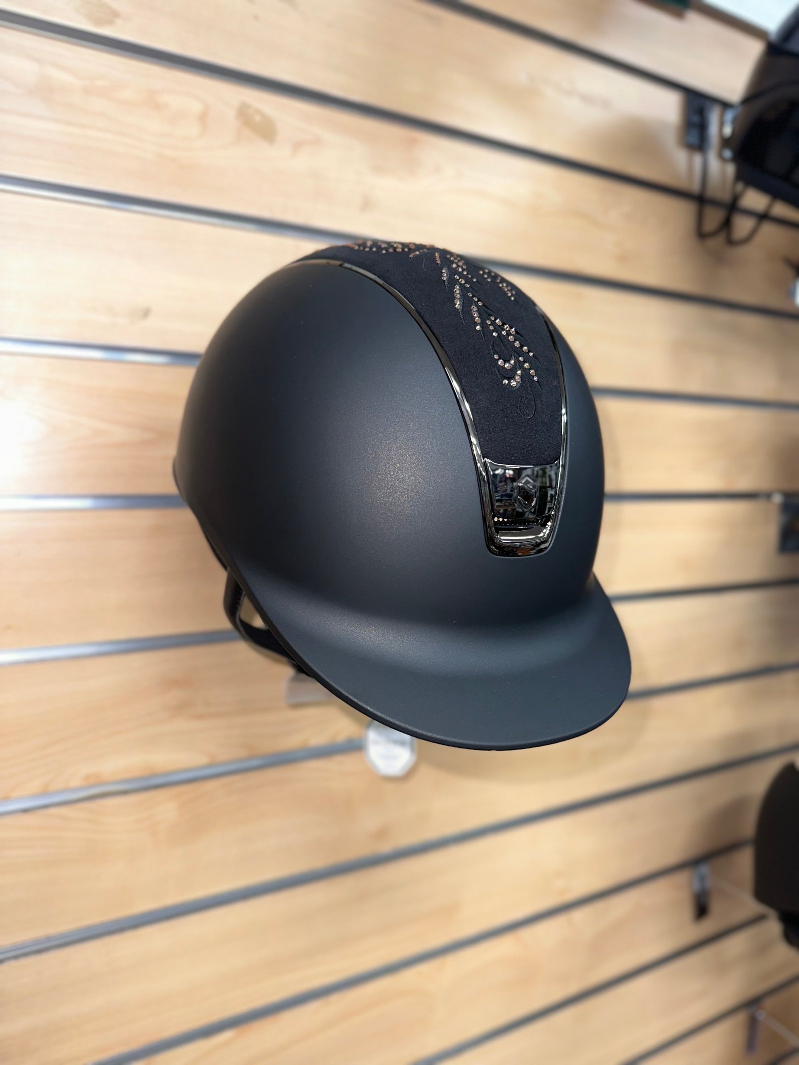 Samsheild Matt Black with Flower Swarovski Vintage Rose Top and Chrome Black Finishes