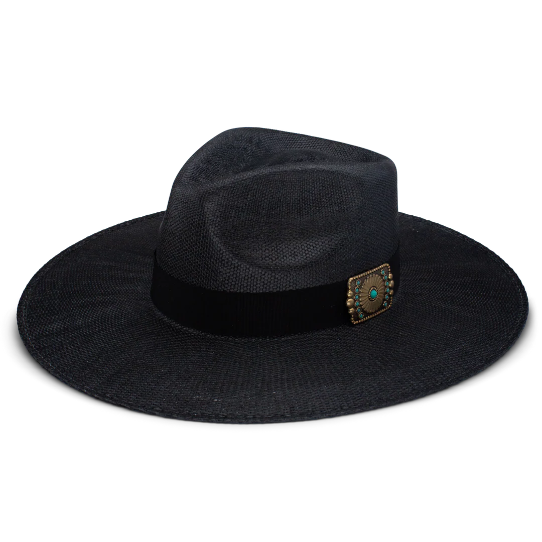 Charlie 1 Horse Lainey Wilson Straw