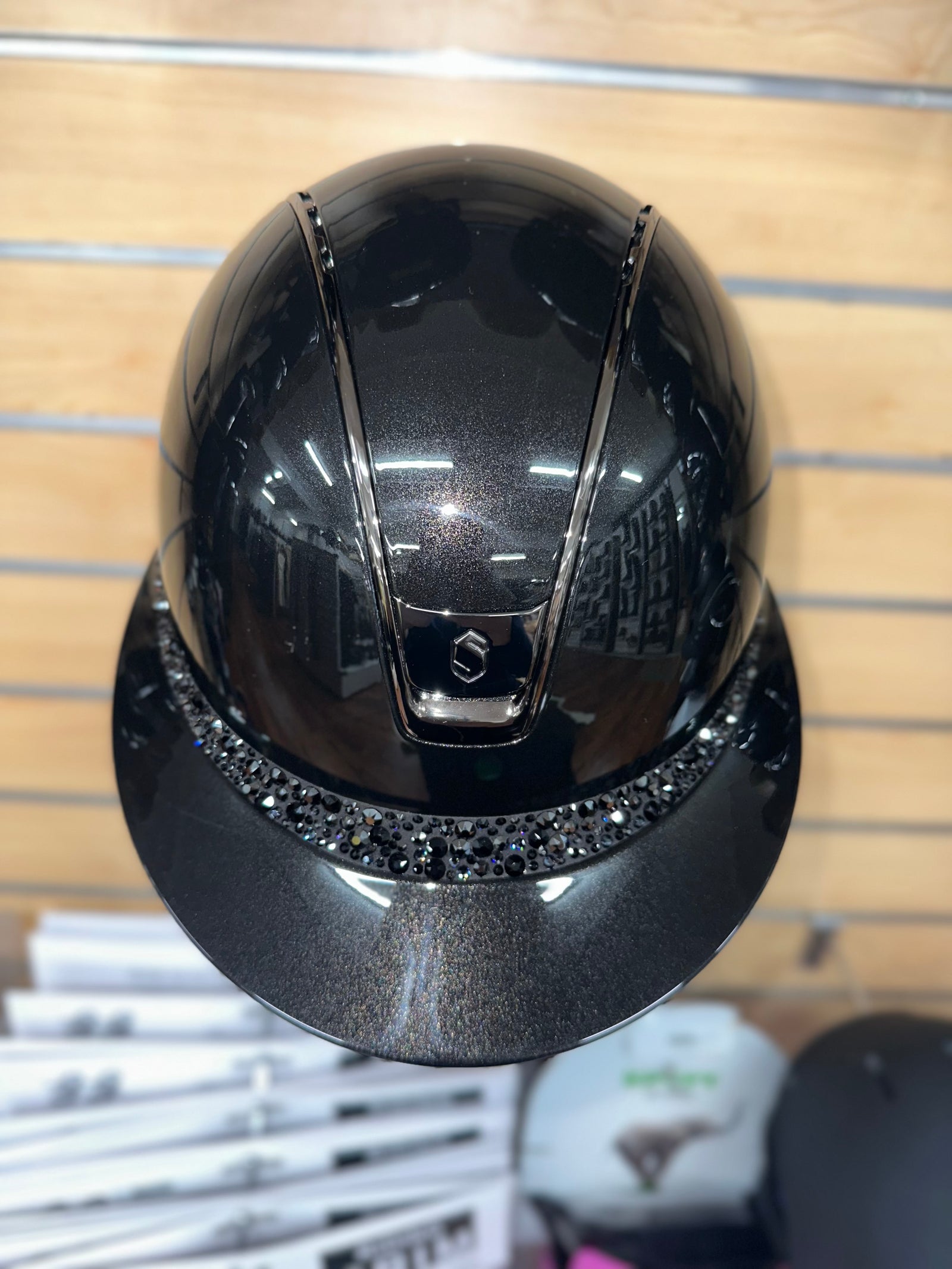 Samshield Miss Shield 2.0 Glossy Black w Blk Chrome Trim and Blk Glacier Band