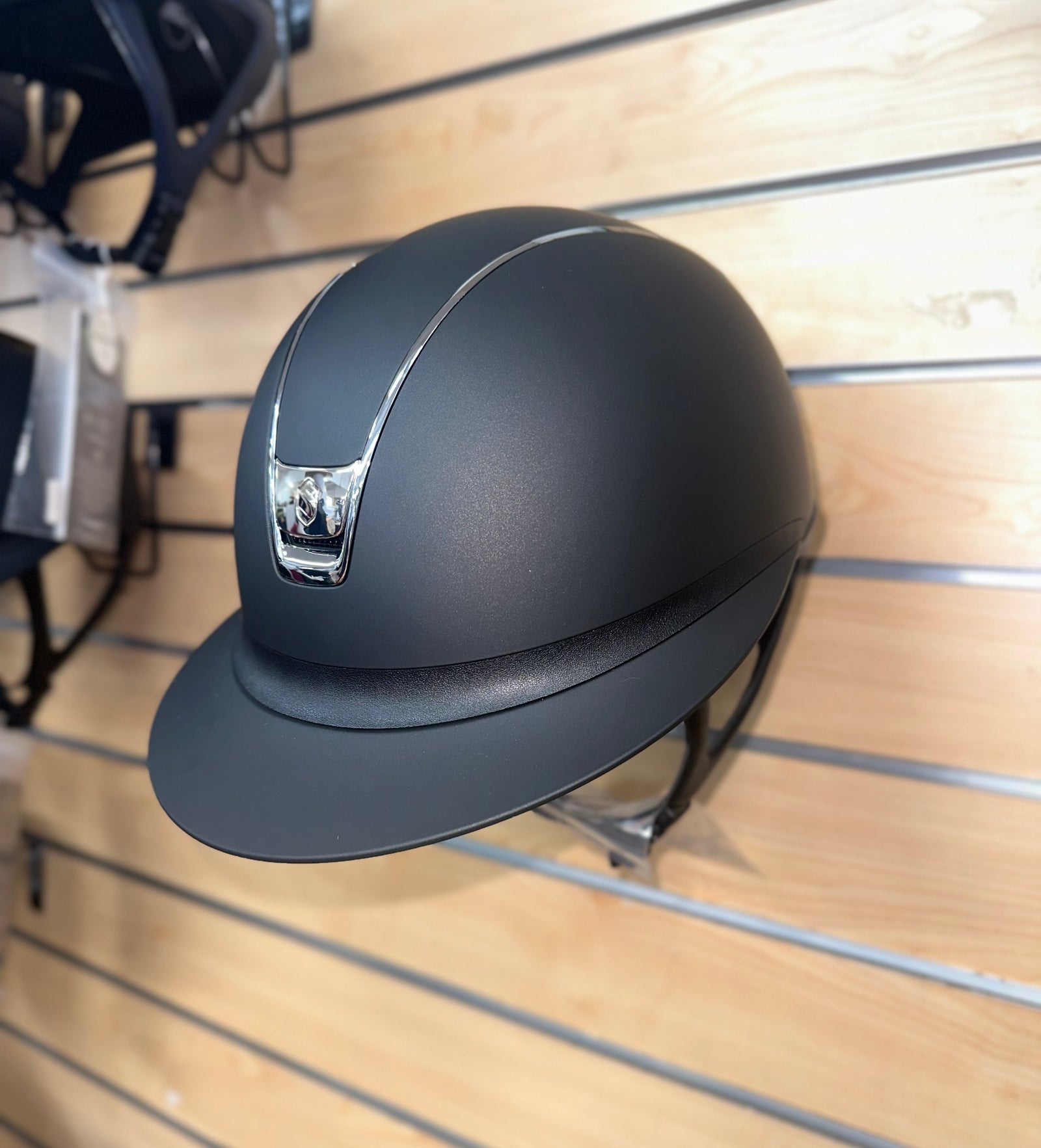 Samshield Miss Shield 2.0 Matt Black with Chrome Blazon and Trim