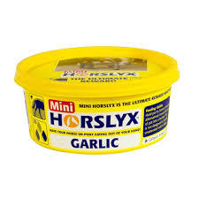 Horslyx Garlic.