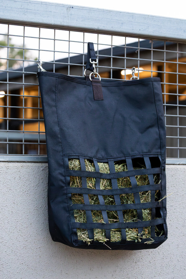 Canvas slow feeder
