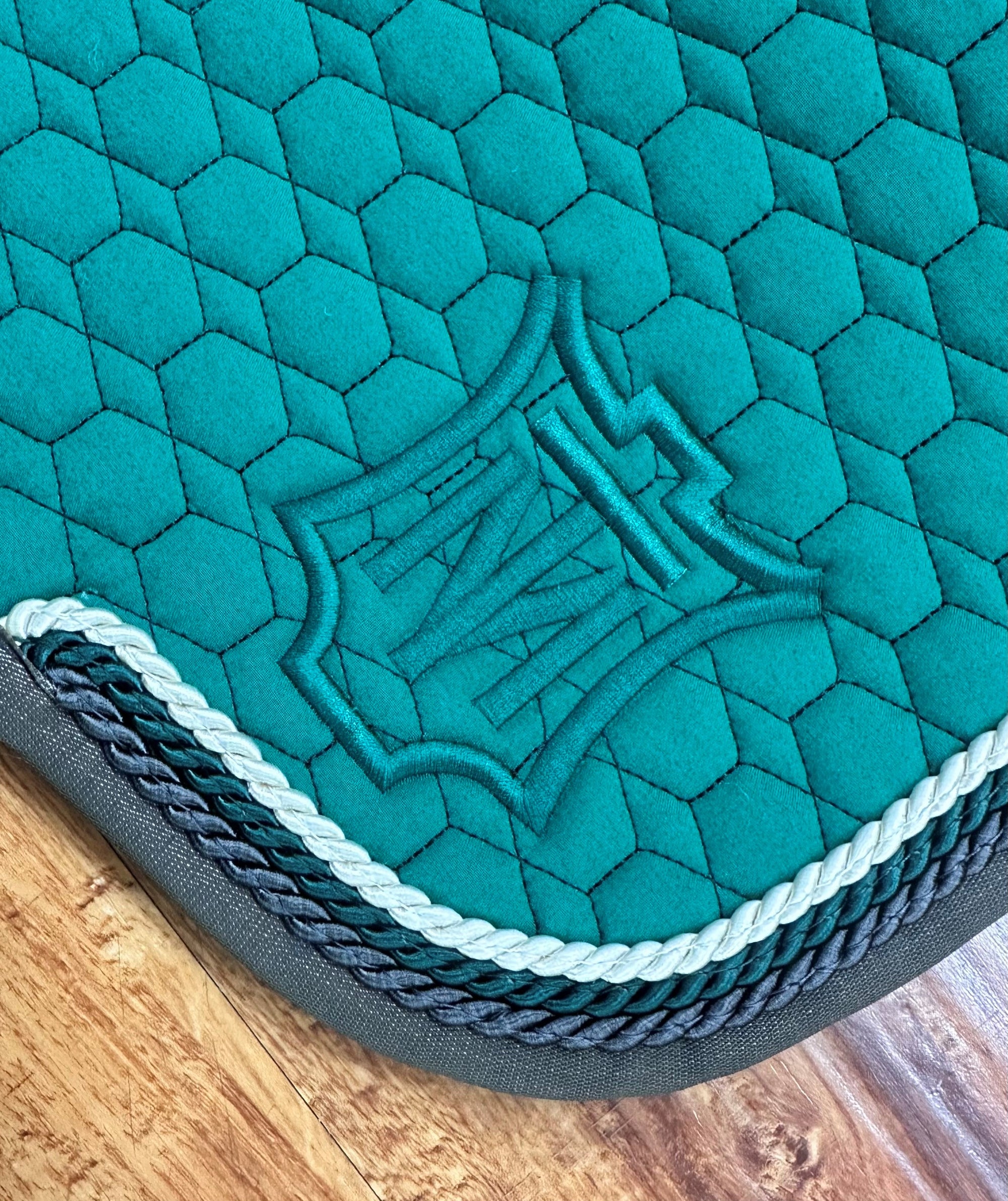 Mattes - Eurofit Dressage Correctional Pad Green with Graphite & Taupe Binding