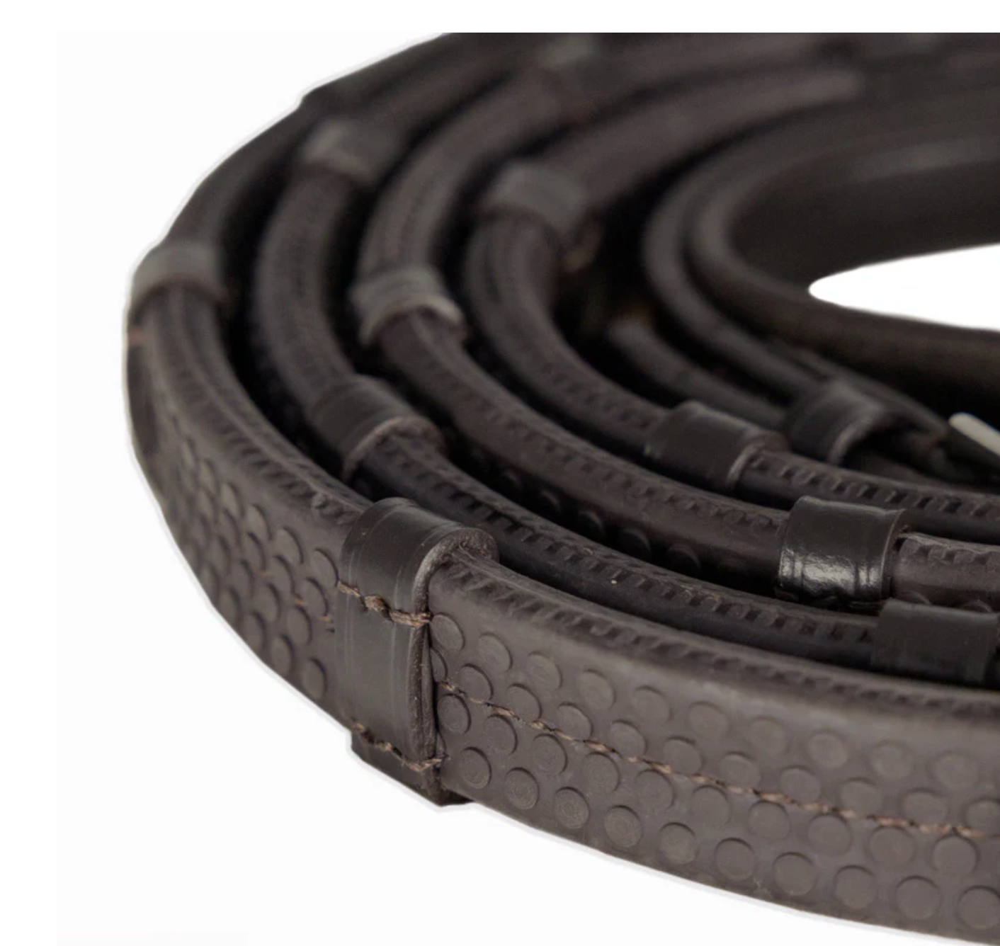 Flexible Fit Rubber Grip Reins.