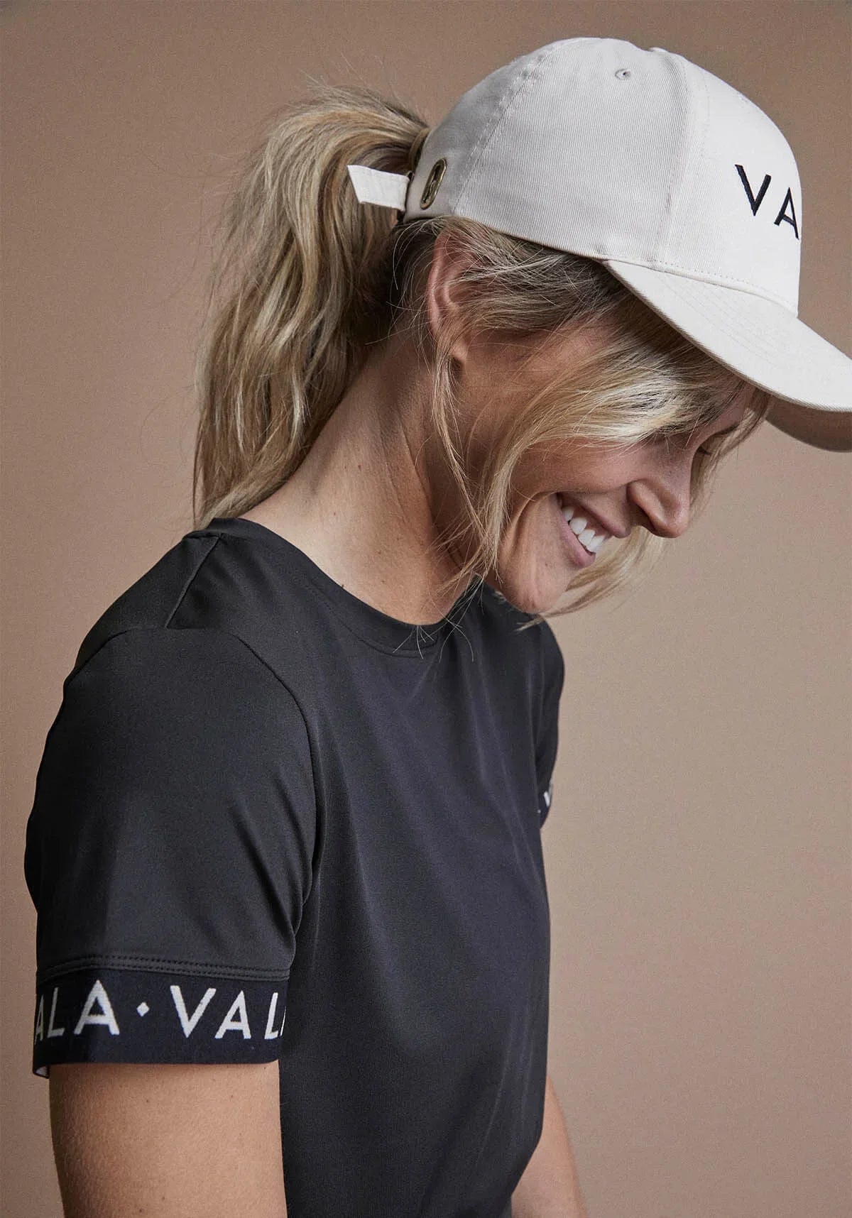 Vala Caps