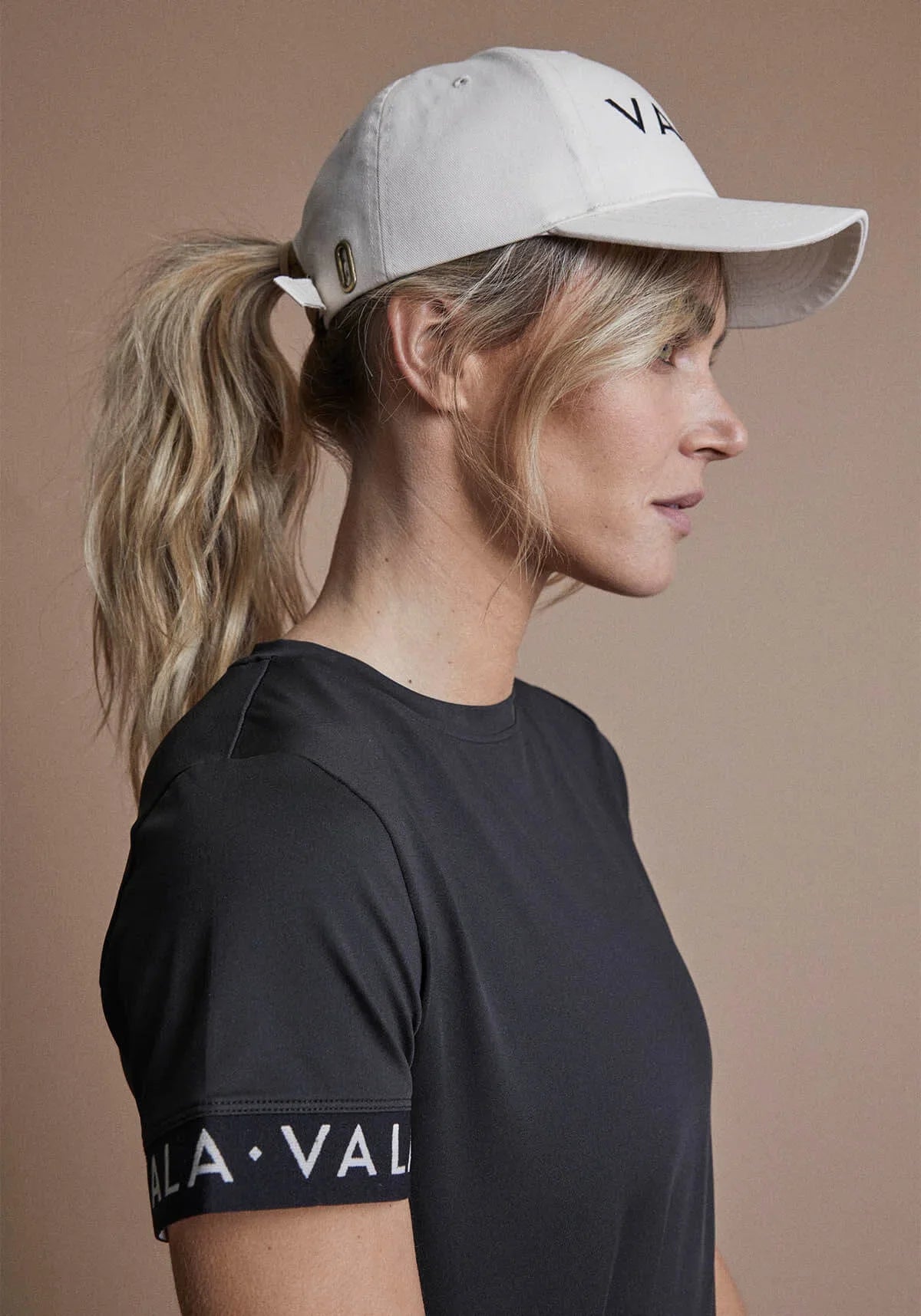 Vala Caps