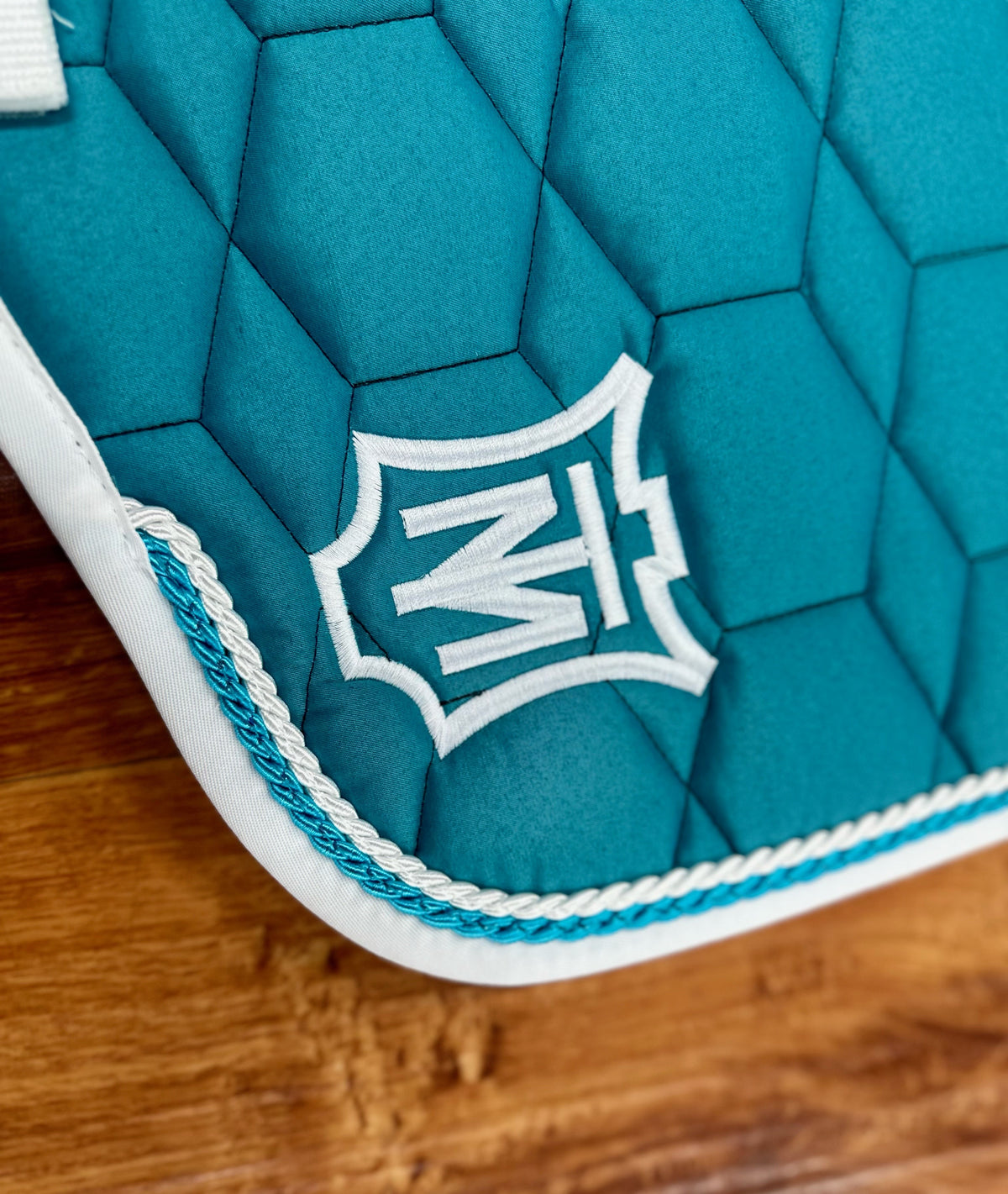 Mattes Euro Fit Dressage Pad with White/ Petrol Pipping