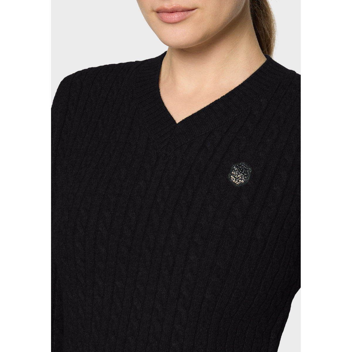 Samshield - Lisandra Twisted Pullover.