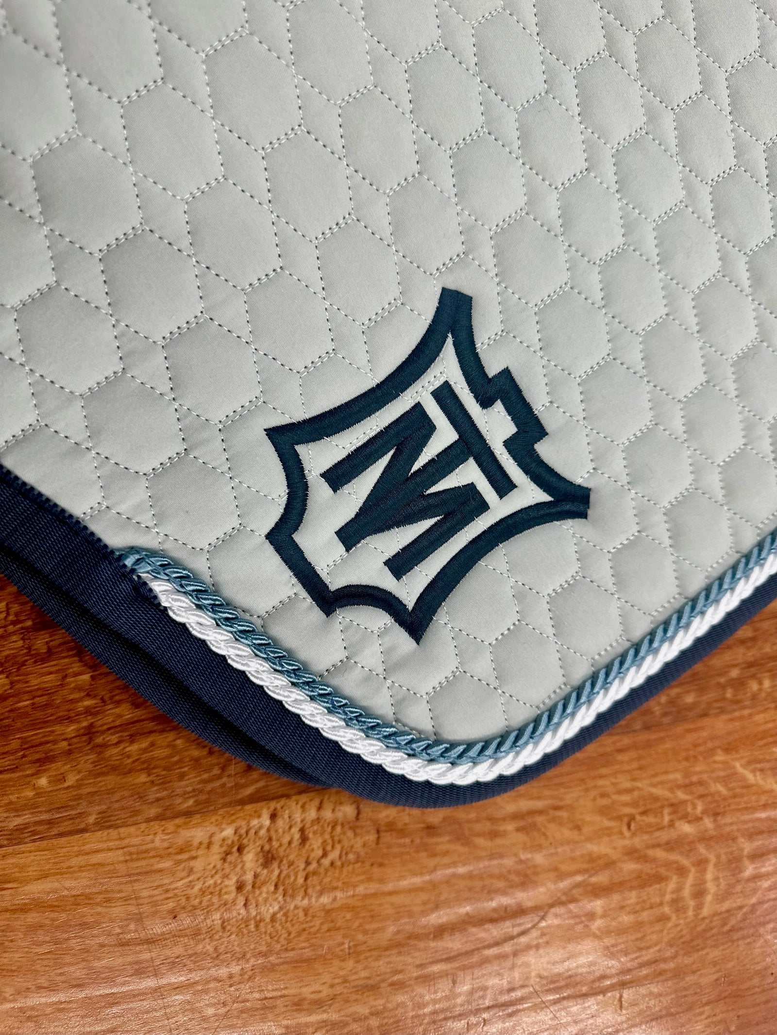 Mattes Euro Fit Dressage Pad with White/ Aqua Pipping