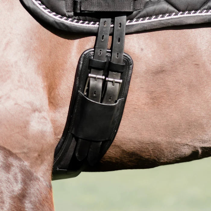 LUMIERE ANATOMIC DRESSAGE GIRTH
